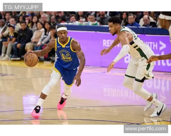 雄鹿主场大胜开拓者，豪取四连胜